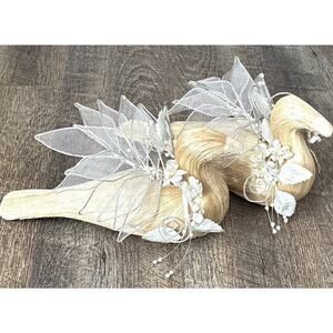 Two Handcrafted Philippines Cornhusk Palm Fiber Bird Tool Mesh Faux Pearls mesh